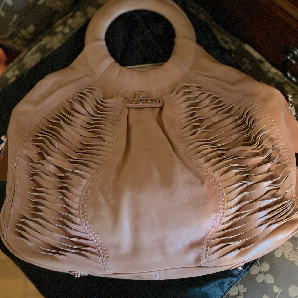 Gustto pink leather hobo
